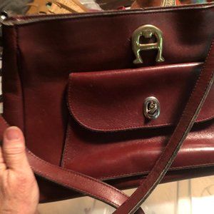 Aigner burgundy leather shoulder bag